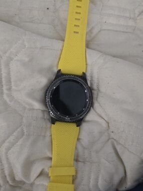 Samsung Smartwatch with Yellow Silicone Band